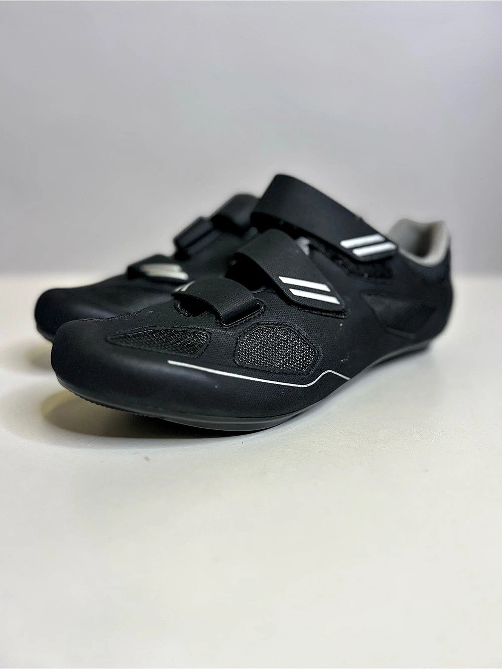 Giant Bolt Nylon Sole SPD/SPD-SL
Road Shoe Size 10 Like New